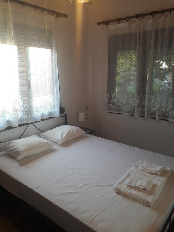 Kesi Holiday Home Potistika Exterior photo