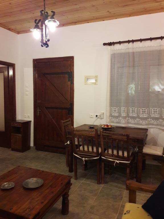 Kesi Holiday Home Potistika Exterior photo